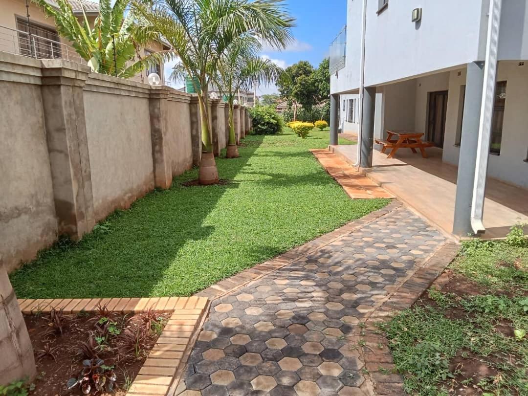 Holiday Villa Harare Kültér fotó